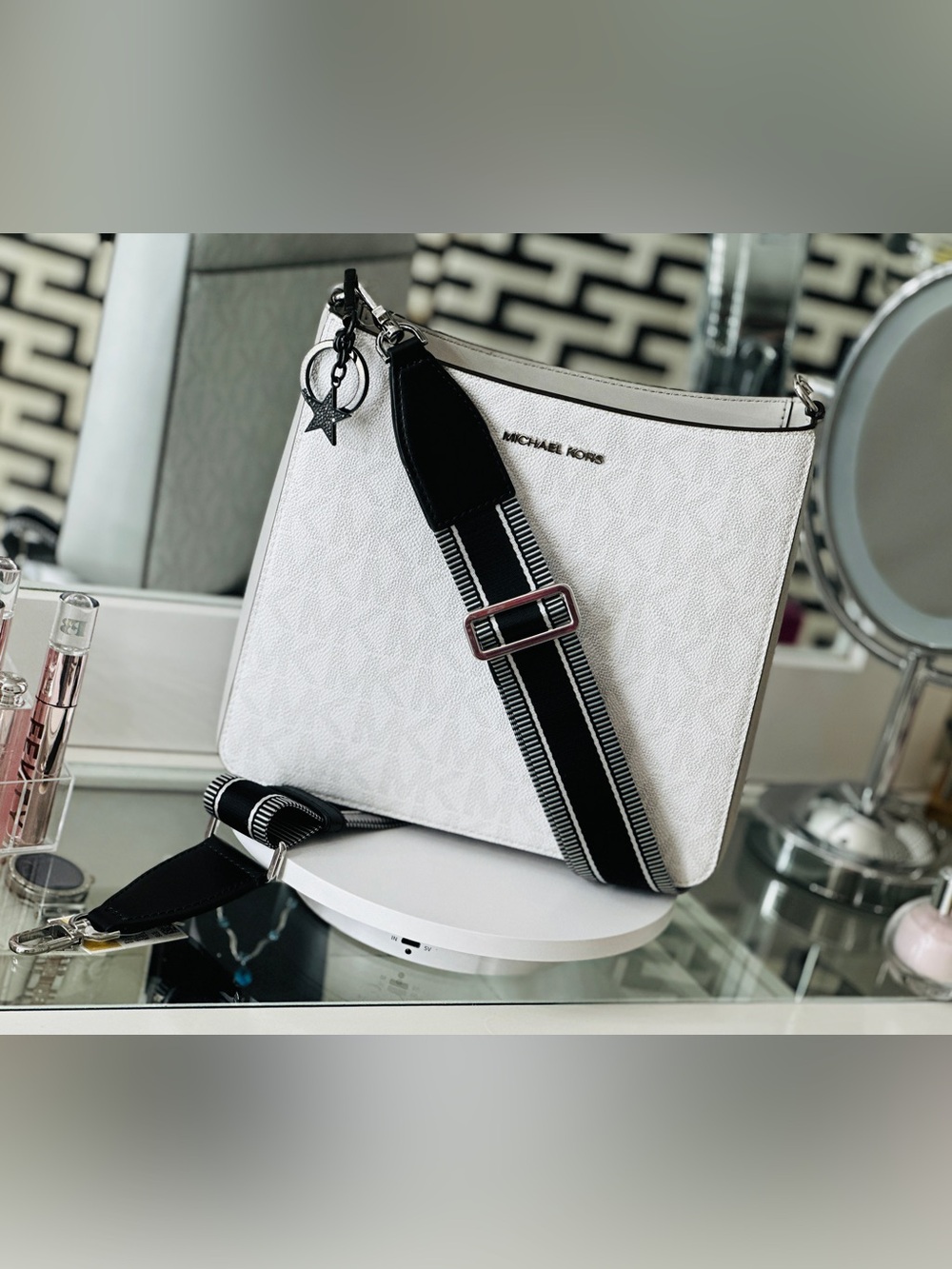 MICHAEL KORS JET SET